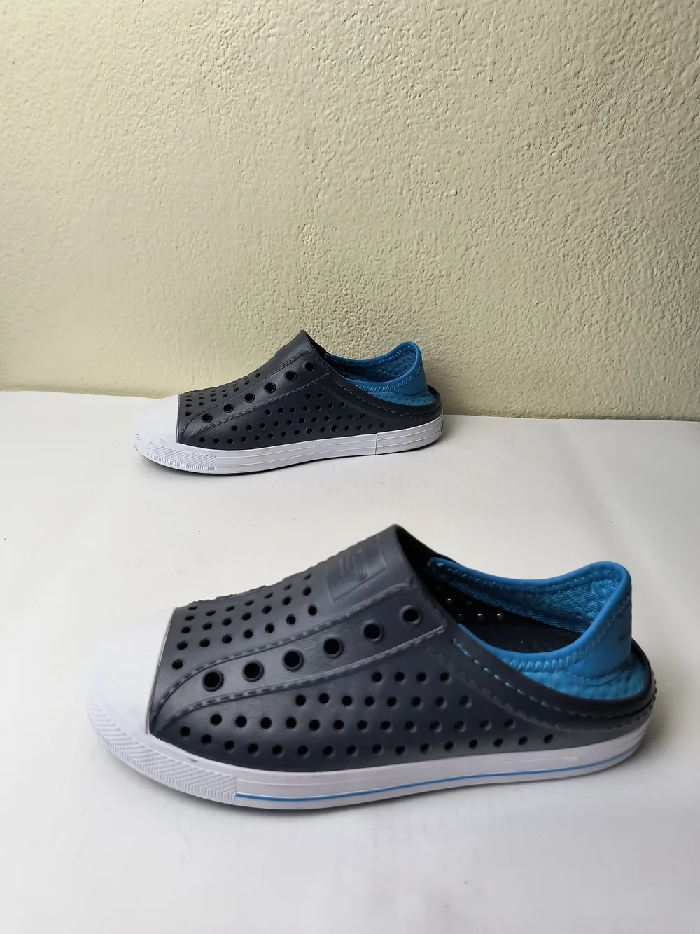 Skechers Big Girl 4 Navy and Bright Blue Water-Resistant Slip-On Sneakers